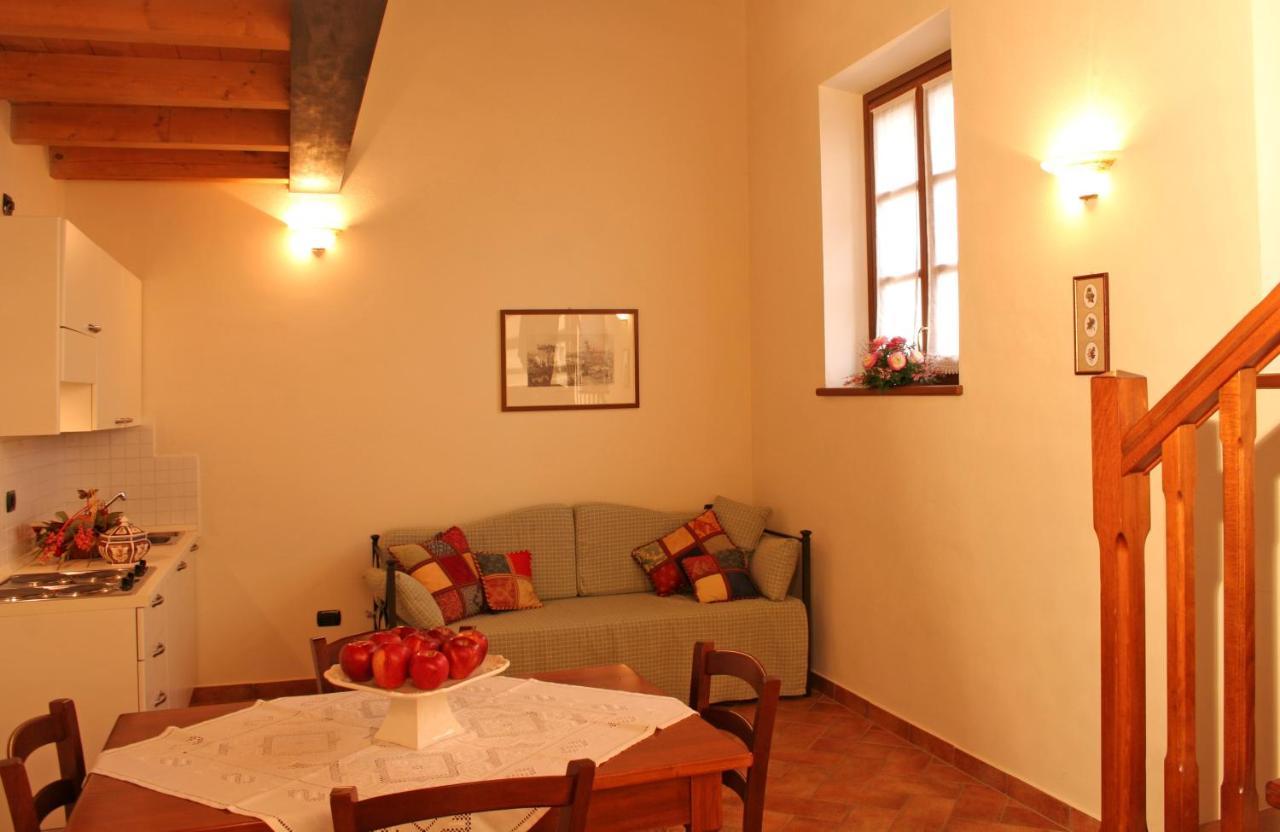 Agriturismo La Staffa Valeggio sul Mincio Luaran gambar
