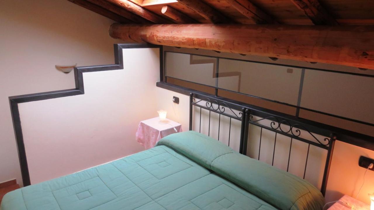 Agriturismo La Staffa Valeggio sul Mincio Luaran gambar